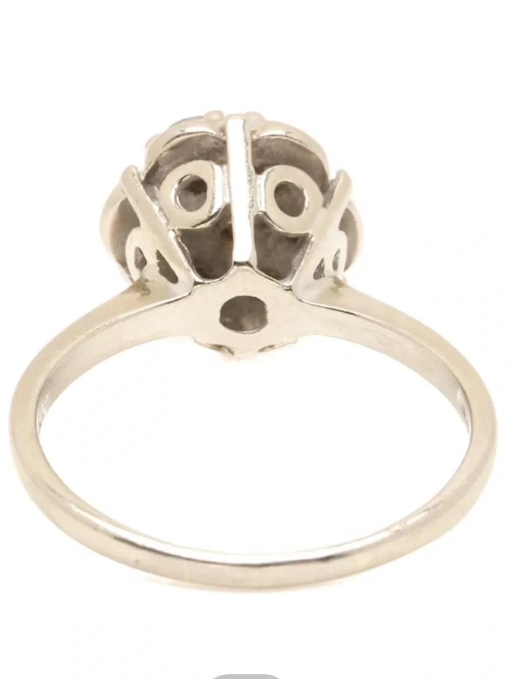 14K White Gold Diamond Ring - Picture 3 of 7